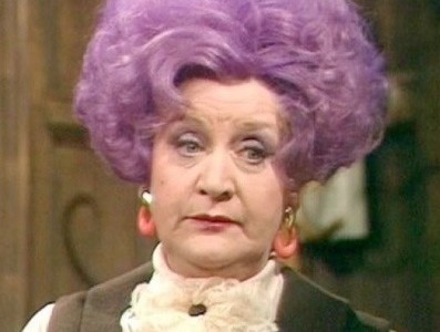 mamieviolet cheveux violets