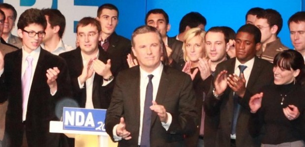 nda (source image : la page Facebook de Nicolas Dupont-Aignan)