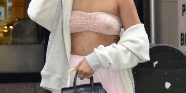 riri-wtf1 Parfois la transparence fait toute la différence.