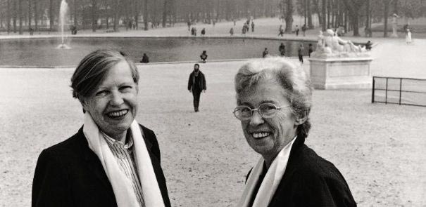 Maïmé avec sa pote Denise Fayolle.