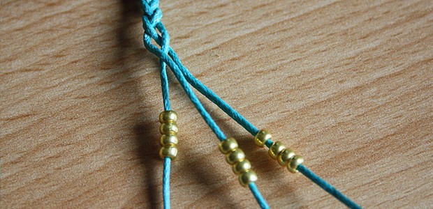 brac4 realiser bracelet porte bonheur etapes