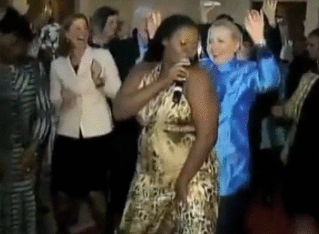 gif-hillary-bootyshake gif-hillary-bootyshake