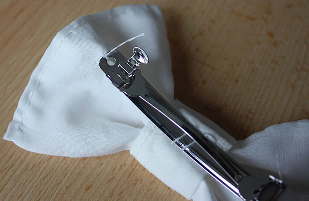 Tuto &#8211; Une barrette noeud en tissu