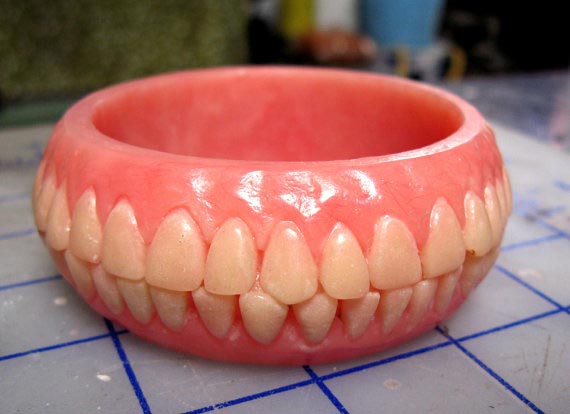 Bracelet_dentier