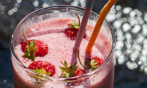 nomnomsmoothie nomnomsmoothie