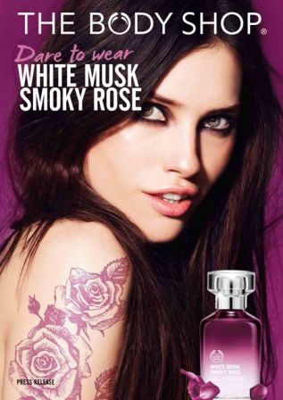 WhiteMusk-SmokyRose_PressRelease-1