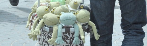grenouille-peluche grenouille-peluche