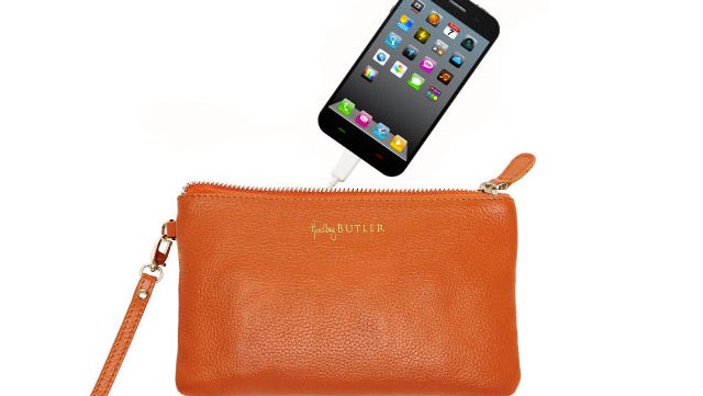 mighty-purse-pochette-chargeur-telephone-integre