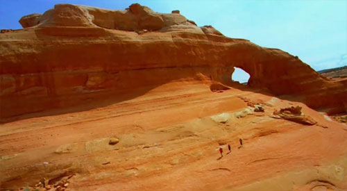 Fais gaffe aux canyons quand même, 127 heures, tout ça... Fais gaffe aux canyons quand même, 127 heures, tout ça…