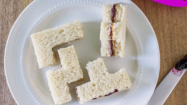 decoupe-sandwich-facon-tetris-idee-cadeau-cool