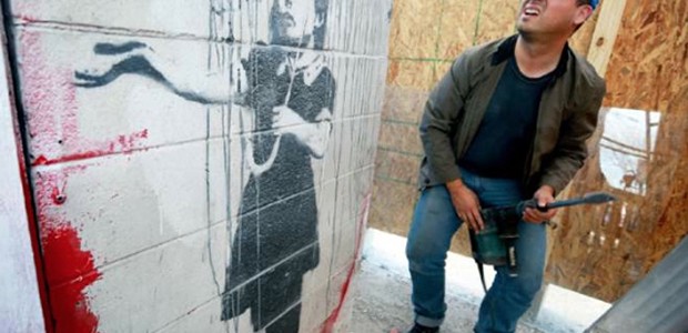 banksy-marteau-piqueur banksy-marteau-piqueur