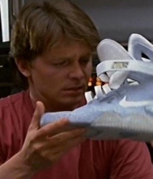 nike-air-mag-marty-mcfly-lancement-2015