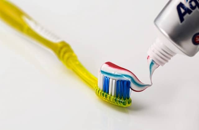 histoire-beaute-dentifrice