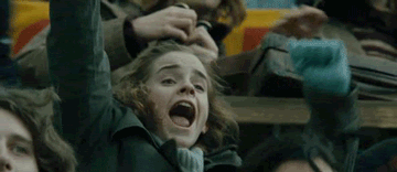 hermione-cheering