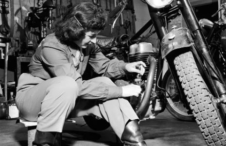 biker-repair biker-repair