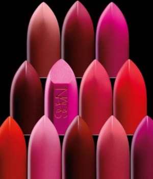 nars-audacious-lipstick