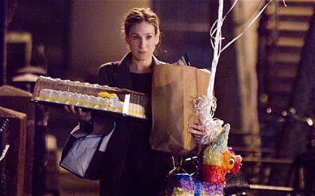 multitasking-mom-working multitasking-mom-working