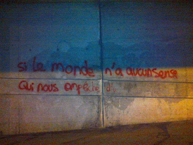Lausanne, mur, 16.09.14 à 1h51am_aurore