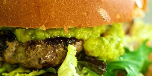 guacamole-burger guacamole-burger