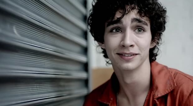 robert sheehan nathan young