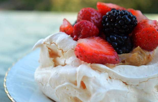 mini pavlova