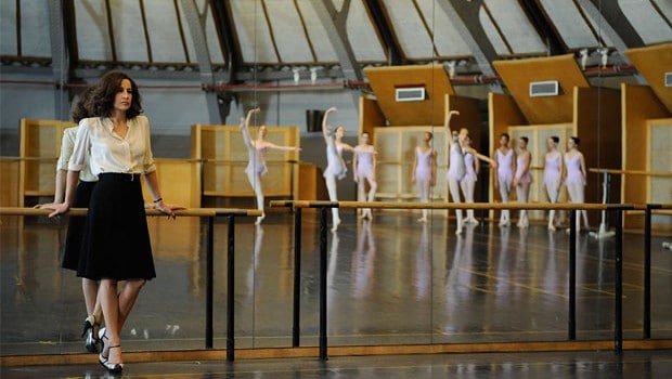 opera-ballet-main-dans-la-main opera-ballet-main-dans-la-main