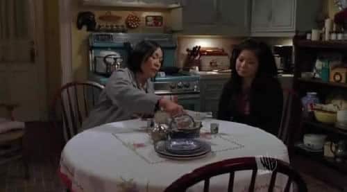 gilmore-girls-lane-kim-diner