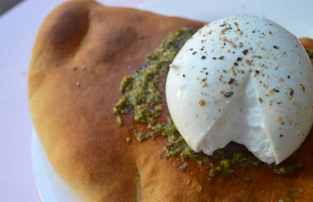 calzone burrata