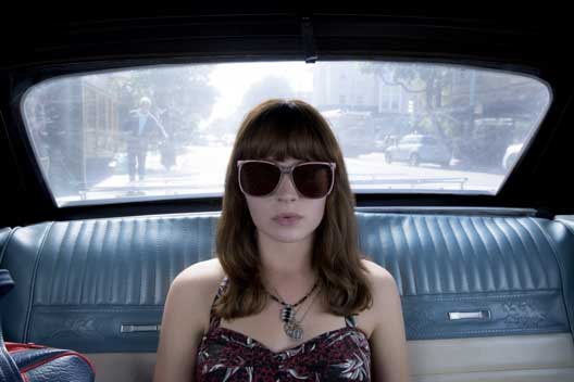 girlboss-brit-robertson