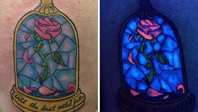 Tatouages UV : Les tatouages fluorescents en