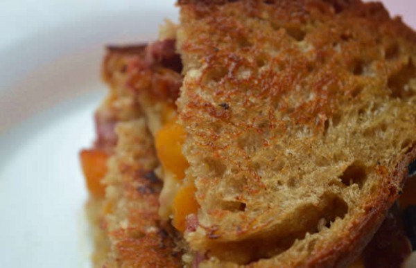 grilled-cheese-bg grilled-cheese-bg