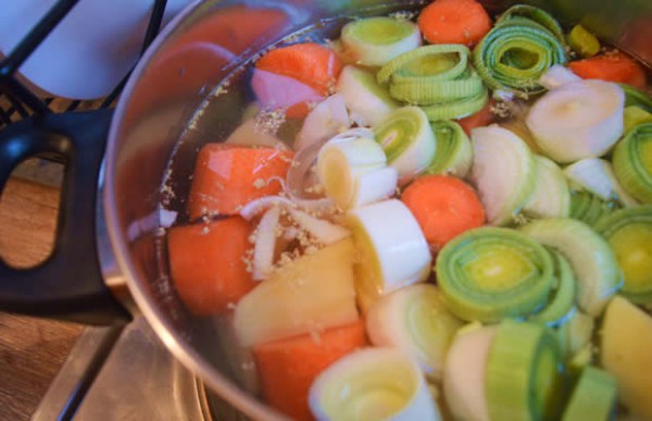 soupe poireaux carottes soupe poireaux carottes