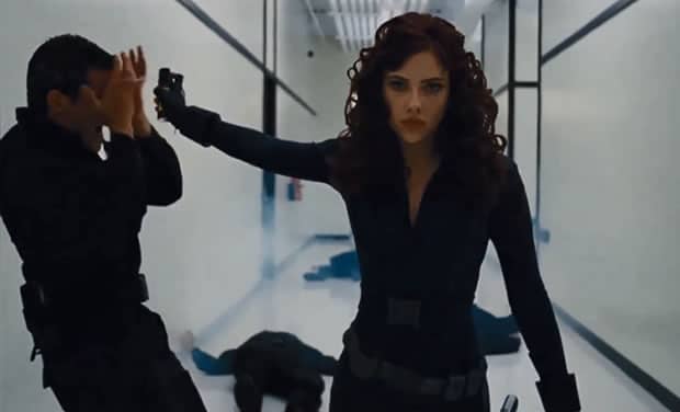 black-widow-avenger-spray-poivre