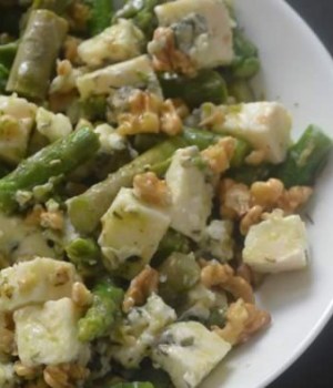 recette-salade-asperges-bleu