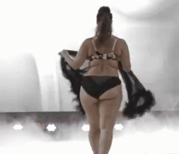 ashley-graham-butt ashley-graham-butt