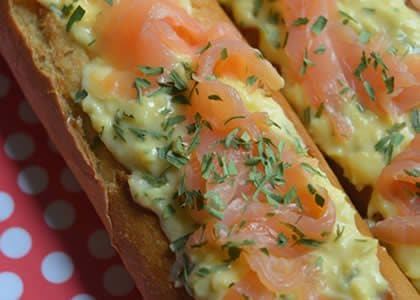 baguette-oeufs-saumon baguette-oeufs-saumon