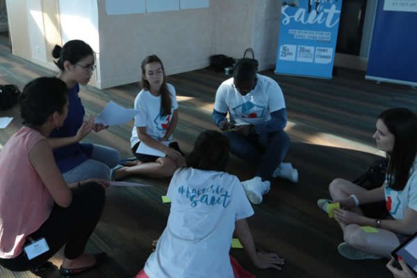 service-civique-2016-table-ronde service-civique-2016-table-ronde