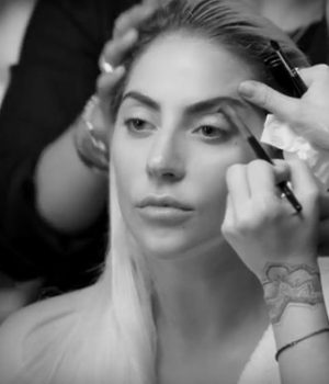 lady-gaga-million-reasons-clip