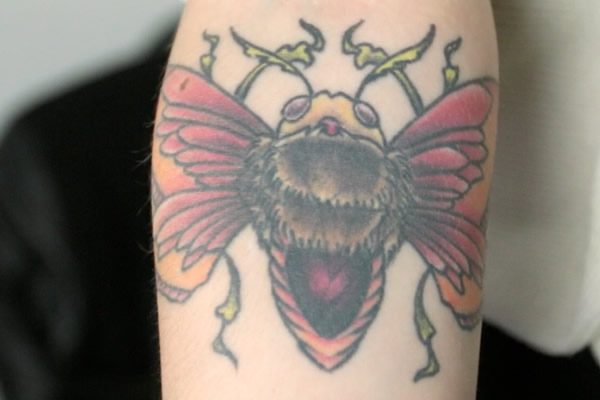 street-tattoos-emy-hommages-papillon