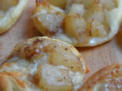 tartelettes-echalotes-gorgonzola-poires tartelettes-echalotes-gorgonzola-poires