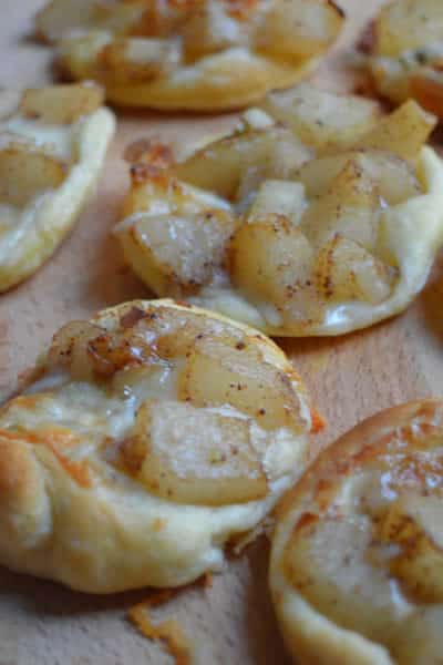 tartelettes-echalotes-gorgonzola-poires