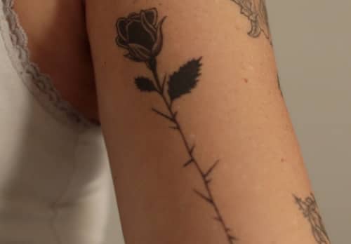tatouage-rose-vanessa