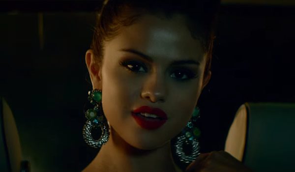 boucle-oreilles-vertes-selena-gomez