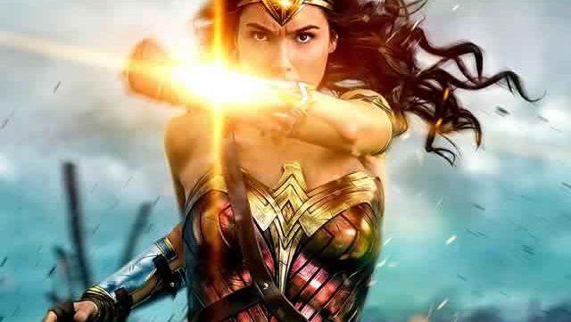 wonder-woman-seance-feminine-polemique