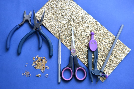 diy-collier-phases-lune-1-1 diy-collier-phases-lune-1-1