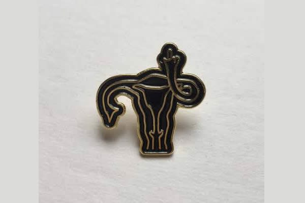 pins-uterus-feministe