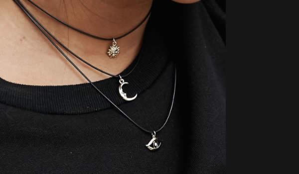 choker-astronomie-asos