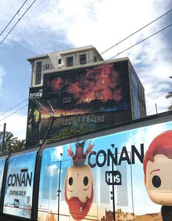 comic-con-tram