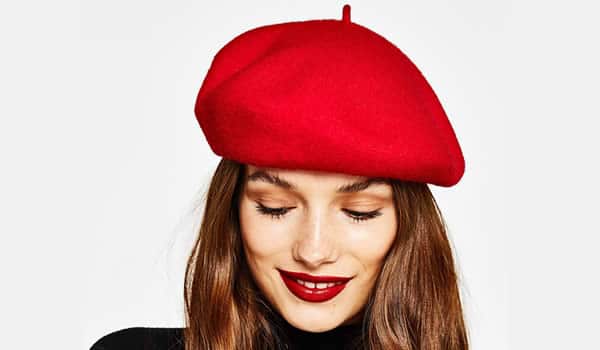 béret-pull-and-bear-rouge