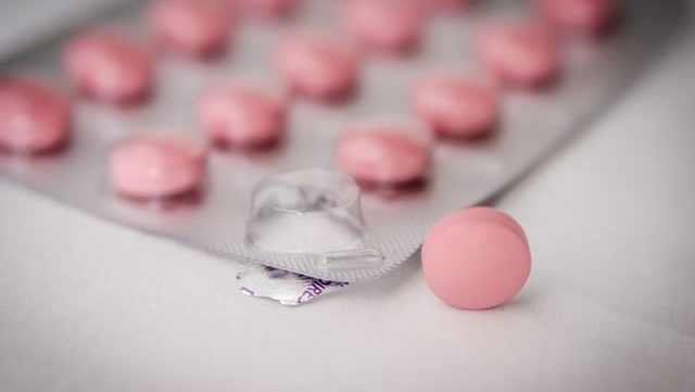 50 ans de la pilule en France : des jeunes femmes témoignent